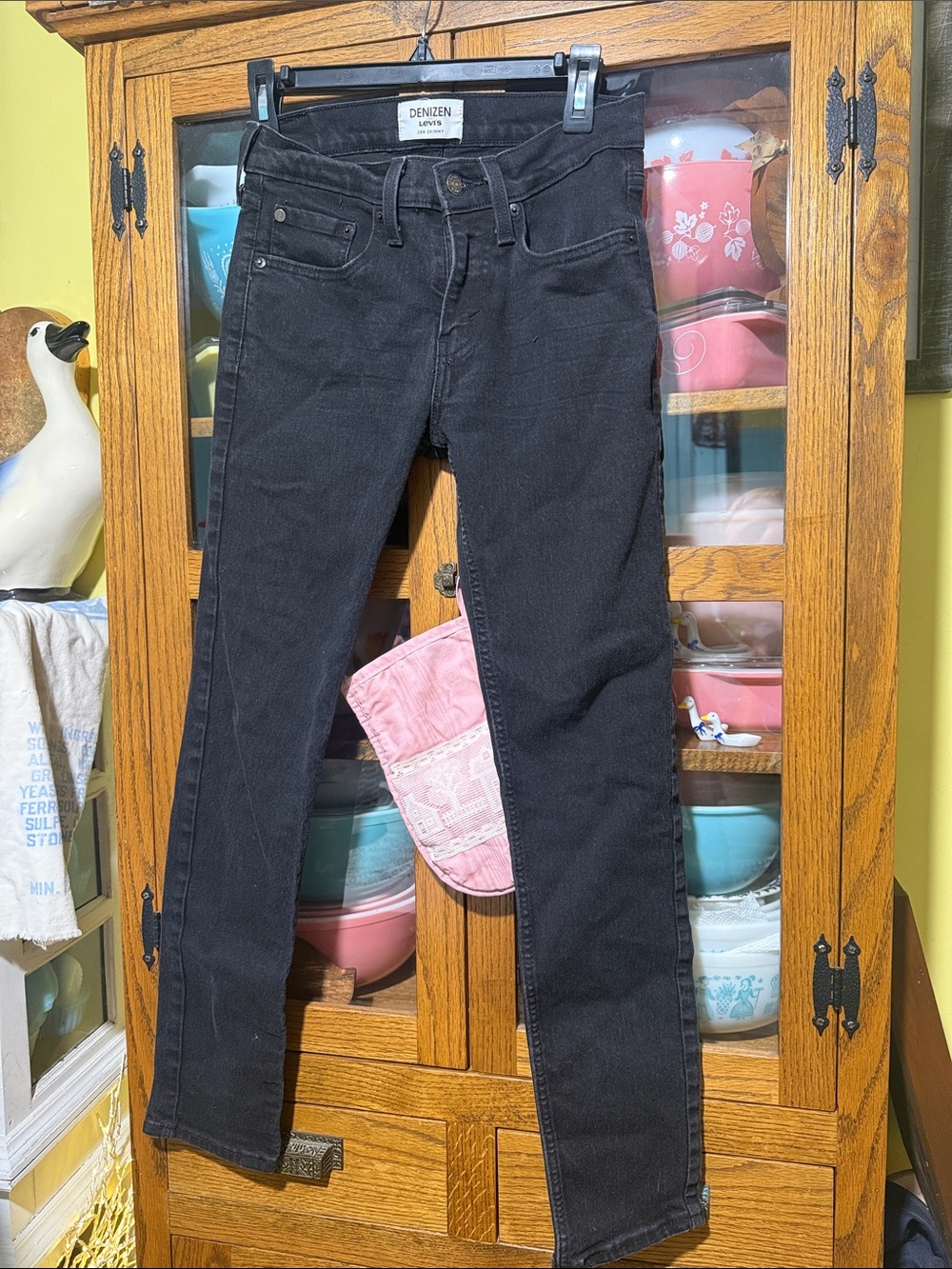 Levi's Denizen 288 Black Skinny Jeans